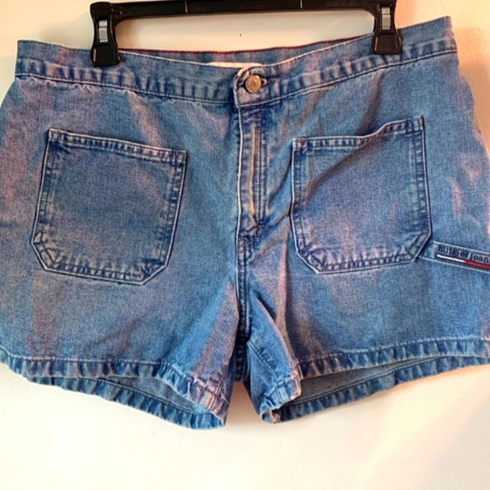 Tommy Hilfiger vintage shorts